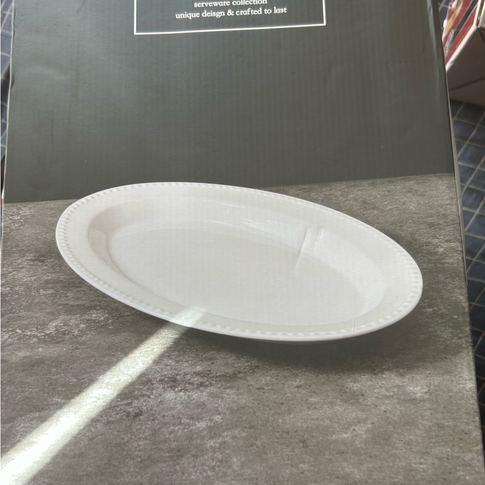 Elegant White Oval Serving Platter